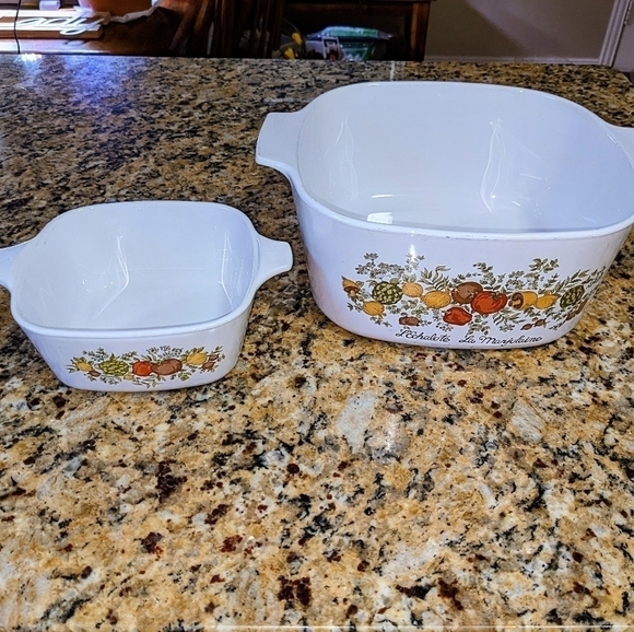 Vintage Corningware 'Spice of Life' Casserole Dishes 3qt and 2/3 cups - Picture 7 of 10